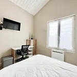 Charmante Maison De - Patio - Wifi - Parking Gratuit 4*