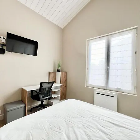 Charmante Maison De - Patio - Wifi - Parking Gratuit 3*
