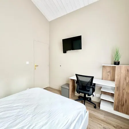 Charmante Maison De - Patio - Wifi - Parking Gratuit 3*